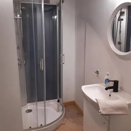 Airco Et Local Velo 아파트